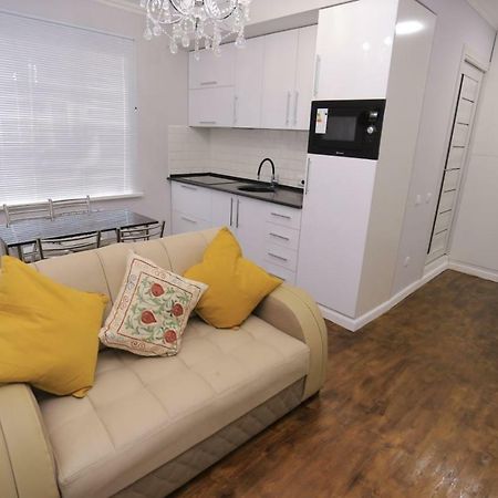 Luxury 2 Bedrooms Apartment Walking Distance From Gur-Emir Semerkant Dış mekan fotoğraf