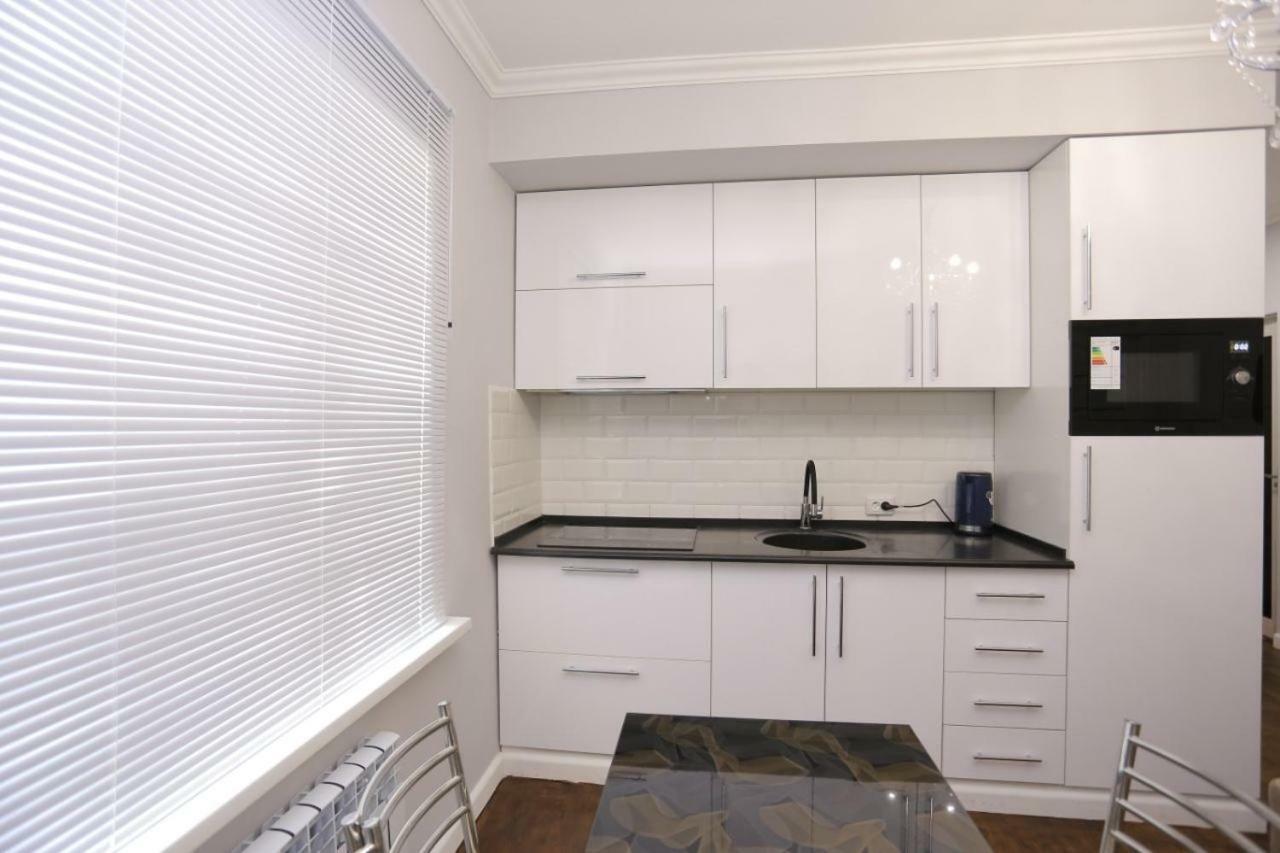 Luxury 2 Bedrooms Apartment Walking Distance From Gur-Emir Semerkant Dış mekan fotoğraf