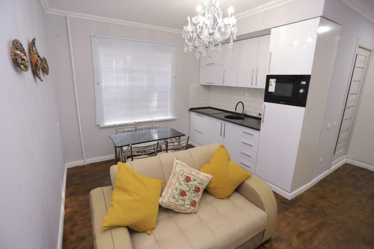 Luxury 2 Bedrooms Apartment Walking Distance From Gur-Emir Semerkant Dış mekan fotoğraf