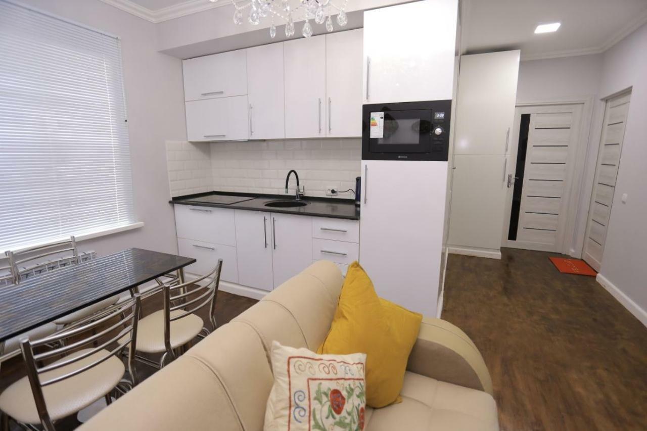 Luxury 2 Bedrooms Apartment Walking Distance From Gur-Emir Semerkant Dış mekan fotoğraf