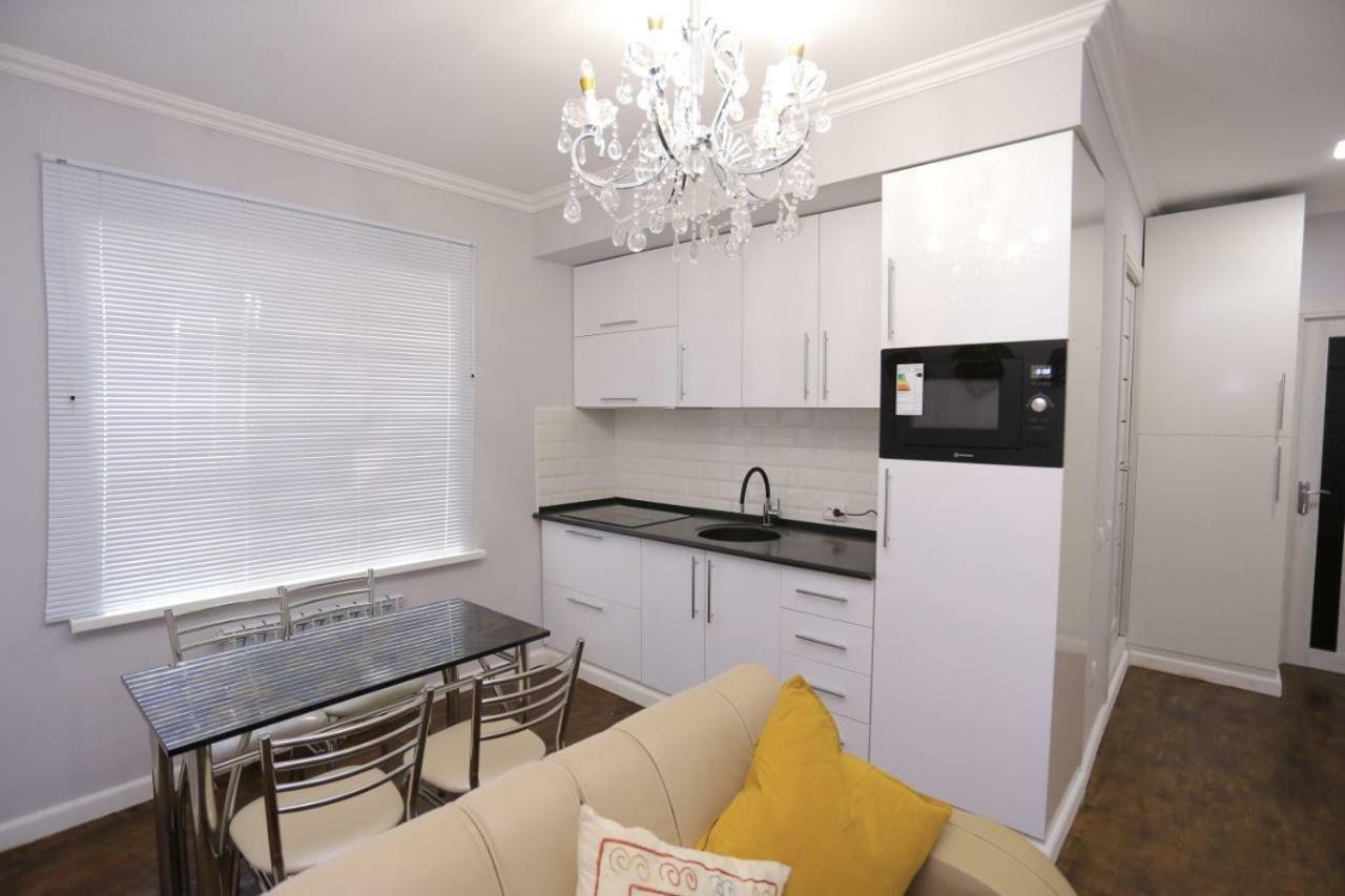 Luxury 2 Bedrooms Apartment Walking Distance From Gur-Emir Semerkant Dış mekan fotoğraf