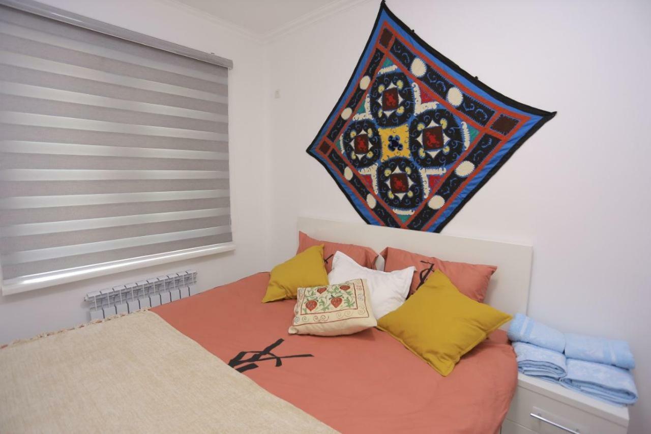 Luxury 2 Bedrooms Apartment Walking Distance From Gur-Emir Semerkant Dış mekan fotoğraf