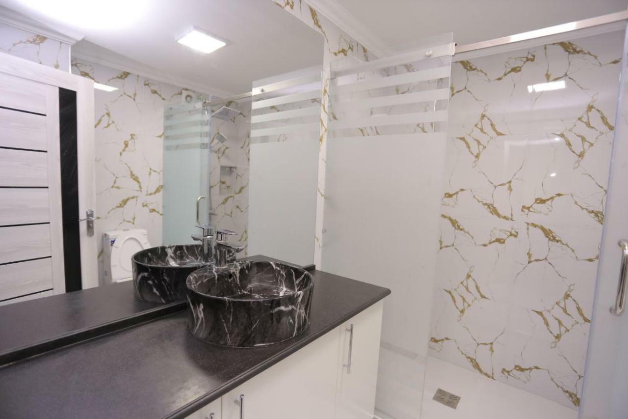 Luxury 2 Bedrooms Apartment Walking Distance From Gur-Emir Semerkant Dış mekan fotoğraf